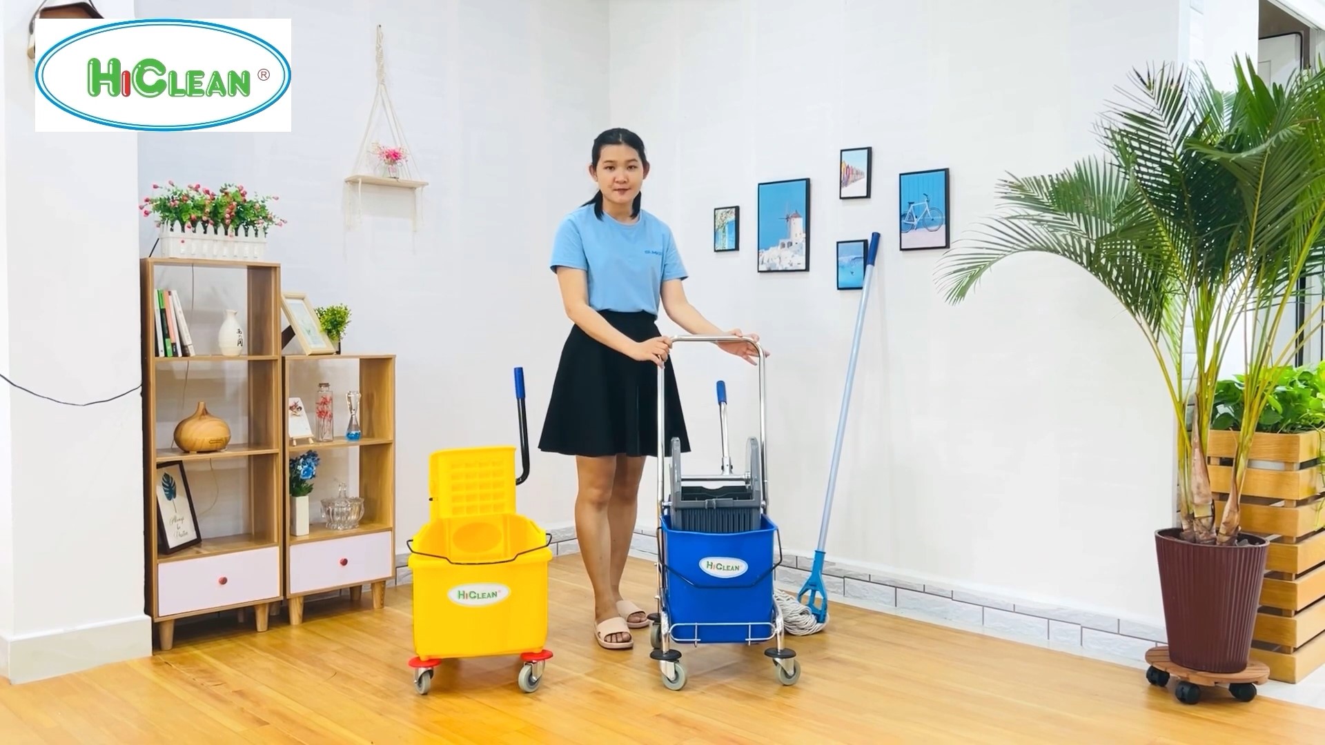 So Sánh 2 mẫu xe dọn vệ sinh Hiclean Model HC070 & Model HC082