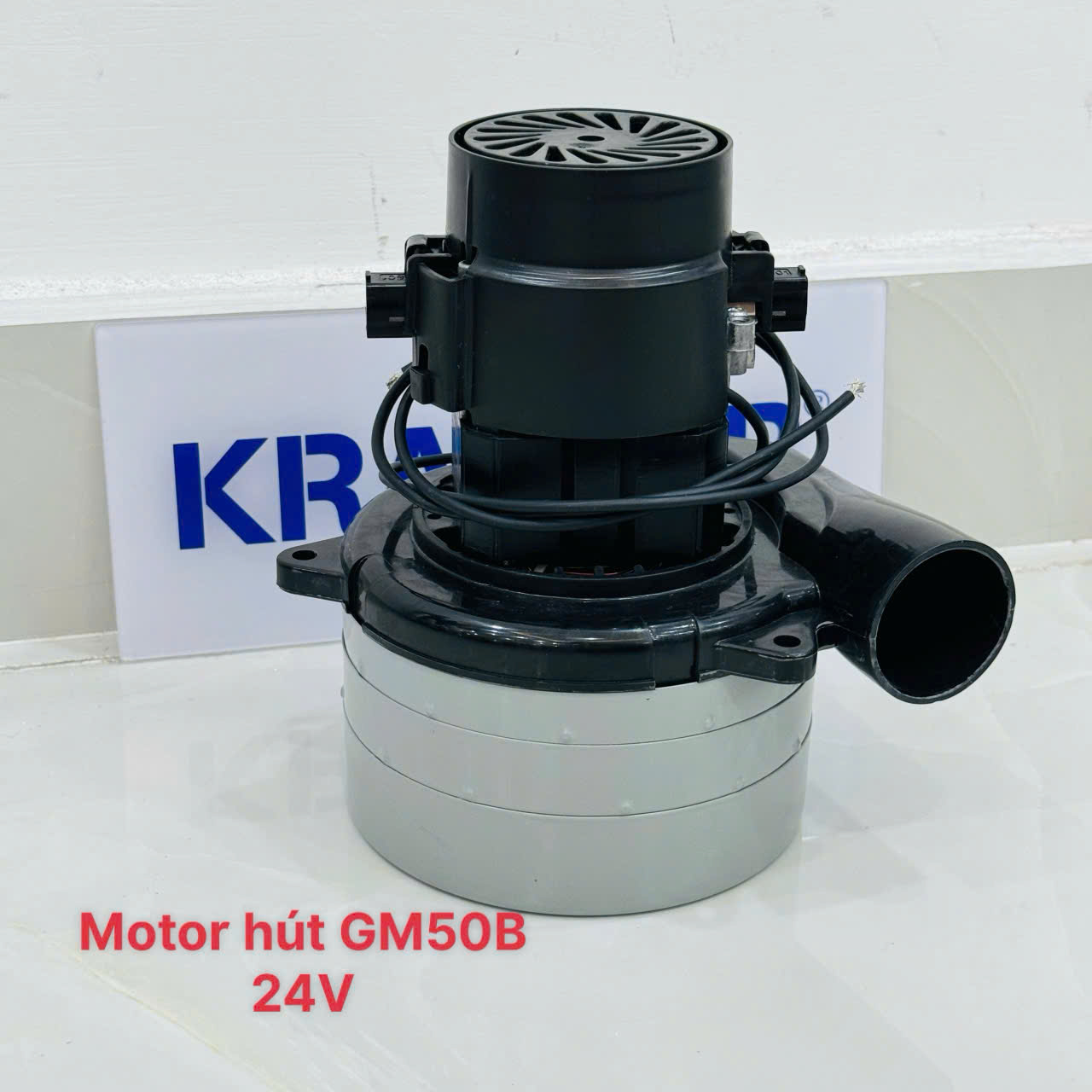 Phụ tùng máy chà sàn GM50B: Motor hút