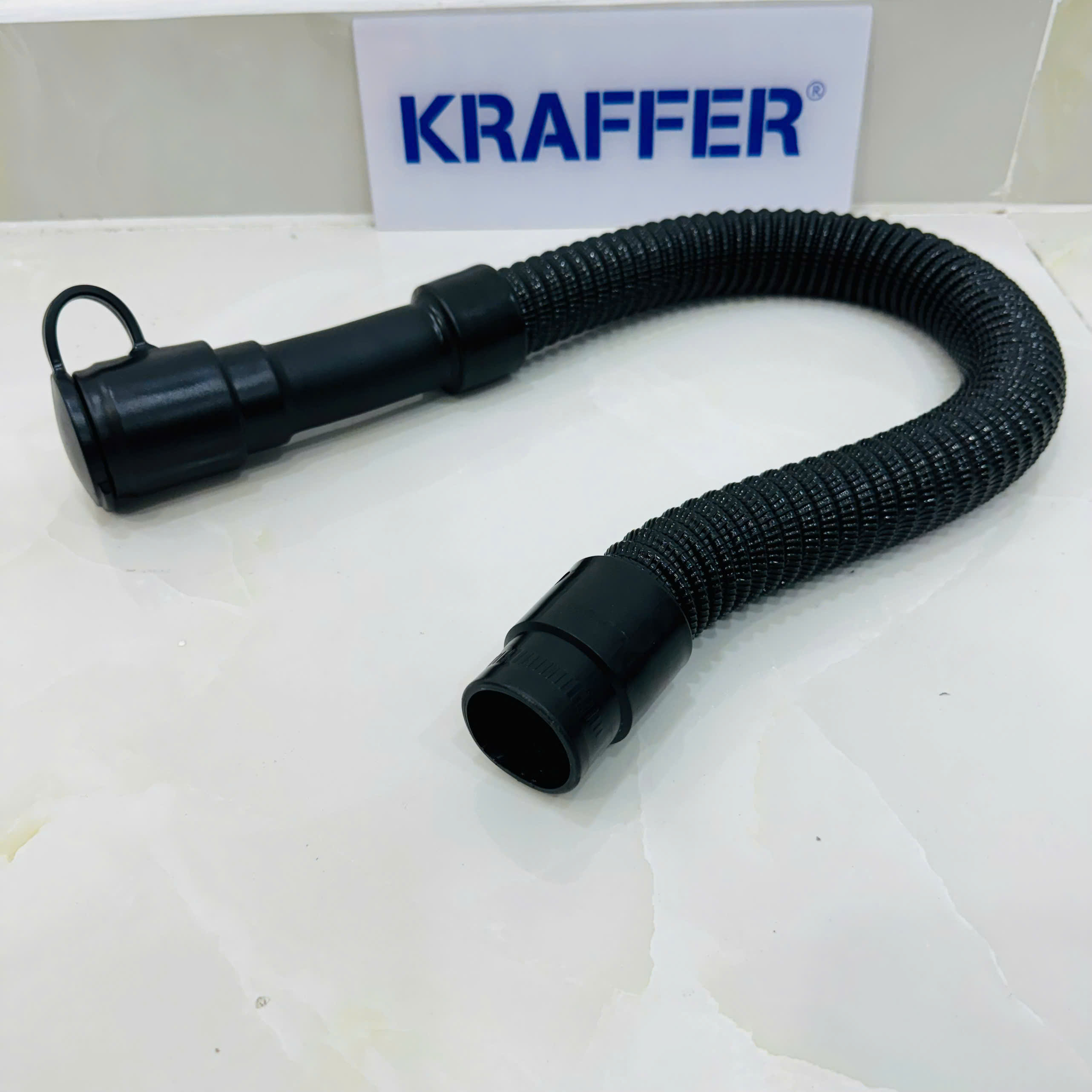 Phụ tùng máy chà sàn GM50: ống dây xả nước bẩn